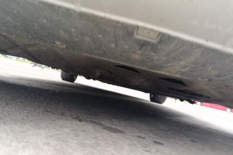 Used Audi A4L 2013 35 TFSI Automatic Standard Model Chassis Front