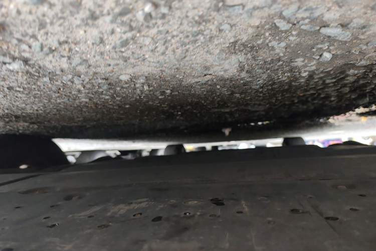 Used Audi A4L 2013 35 TFSI Automatic Standard Model Chassis Front