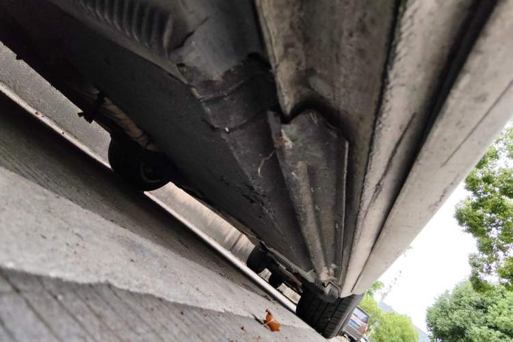 Used Audi A4L 2013 35 TFSI Automatic Standard Model Chassis Front Left