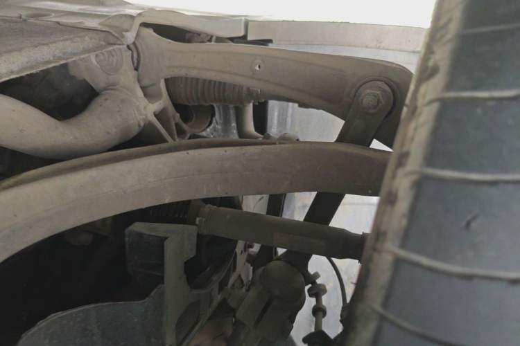 Used Audi A4L 2013 40 TFSI quattro Individual Sport Edition Chassis Front Left