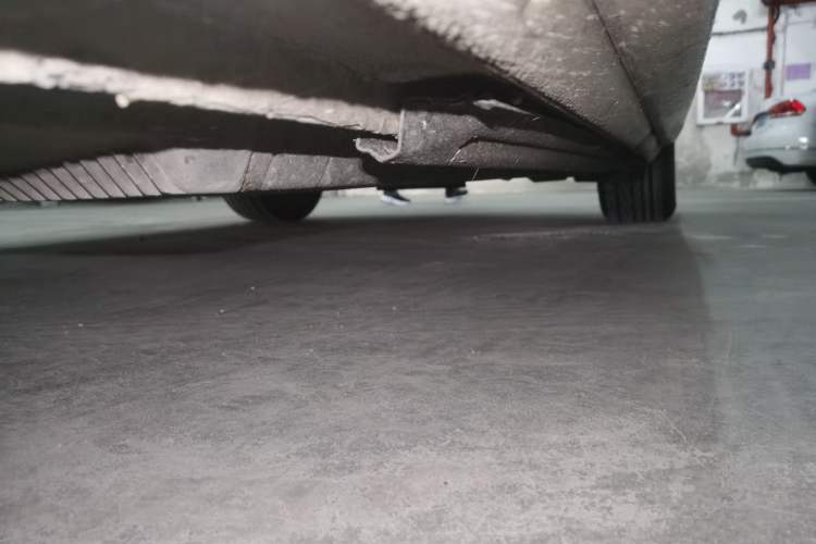 Used Audi A4L 2013 35 TFSI Automatic Standard Model Chassis Front Left