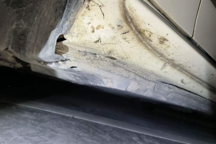 Used Audi A4L 2013 35 TFSI Automatic Comfort Model Chassis Front Left