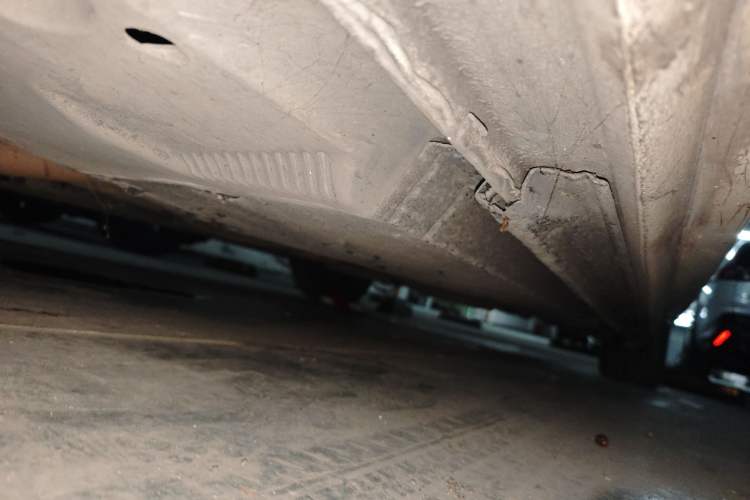 Used Audi A4L 2013 35 TFSI Automatic Technology Edition Chassis Front Left