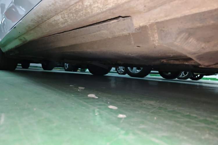 Used Audi A4L 2013 35 TFSI Automatic Standard Model Chassis Front Right