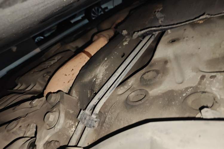 Used Audi A4L 2013 35 TFSI Automatic Standard Model Chassis Front Right