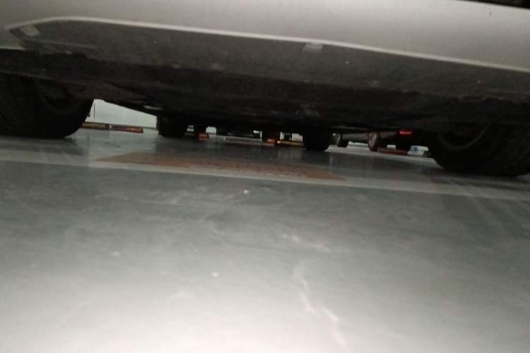 Used Audi A4L 2013 35 TFSI Automatic Standard Model Chassis Front