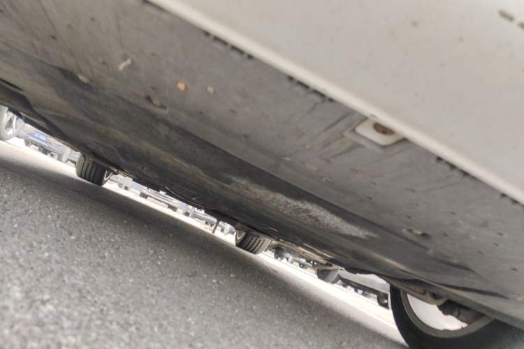 Used Audi A4L 2013 35 TFSI Automatic Standard Model Chassis Front