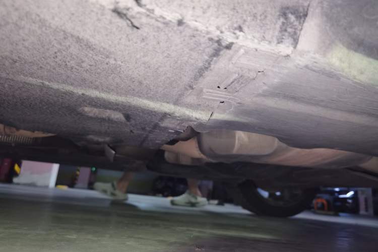 Used Audi A4L 2013 35 TFSI Automatic Standard Model Chassis Rear Left