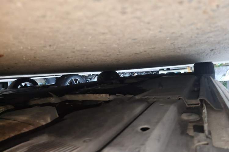 Used Audi A4L 2013 35 TFSI Automatic Comfort Model Chassis Rear Left