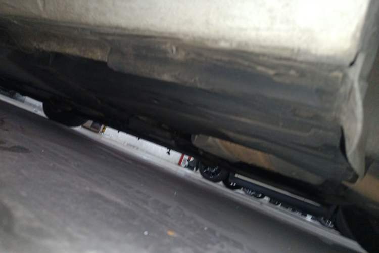 Used Audi A4L 2013 35 TFSI Automatic Comfort Model Chassis Rear Left