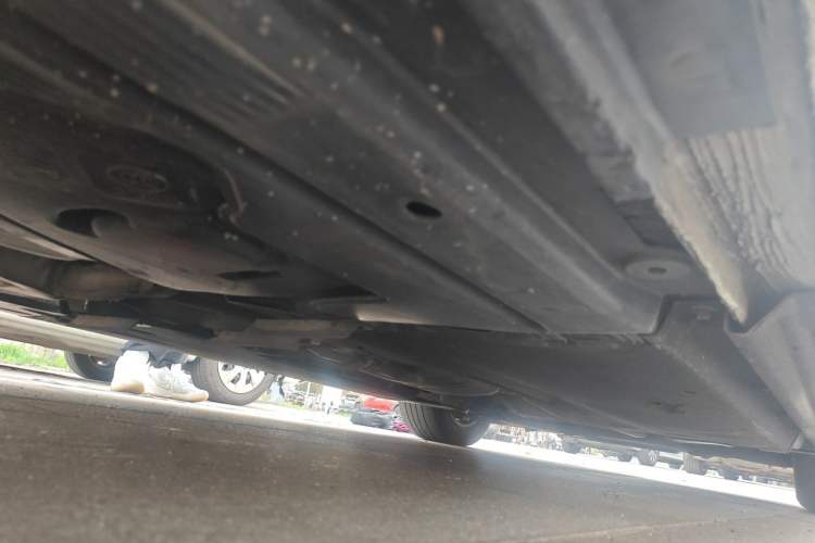 Used Audi A4L 2013 35 TFSI Automatic Comfort Model Chassis Rear Right