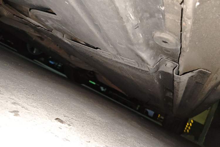 Used Audi A4L 2013 35 TFSI Automatic Standard Model Chassis Rear Right