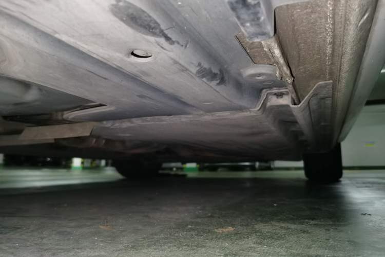 Used Audi A4L 2013 35 TFSI Automatic Comfort Model Chassis Rear Right
