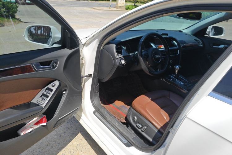 Used Audi A4L 2013 35 TFSI Automatic Standard Model Driver Seat