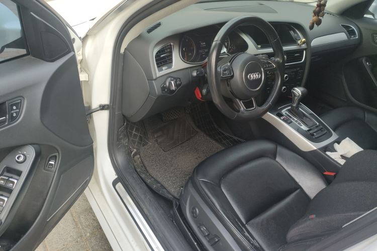 Used Audi A4L 2013 35 TFSI Automatic Comfort Model Driver Seat