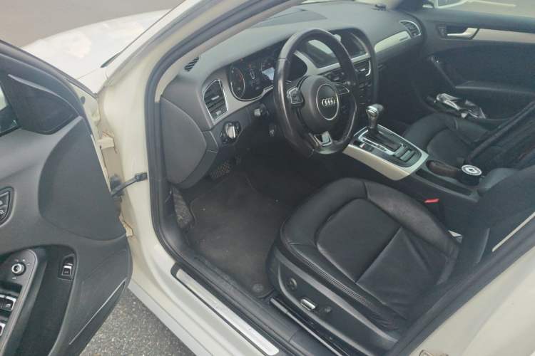 Used Audi A4L 2013 35 TFSI Automatic Standard Model Driver Seat