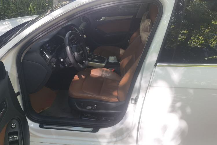 Used Audi A4L 2013 35 TFSI Automatic Standard Model Driver Seat
