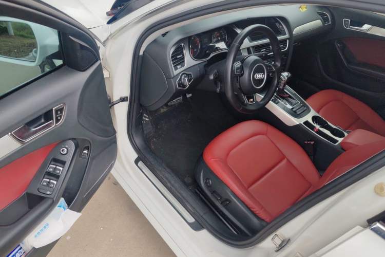 Used Audi A4L 2013 35 TFSI Automatic Standard Model Driver Seat