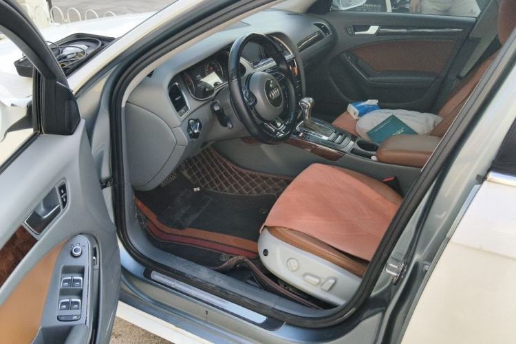 Used Audi A4L 2013 35 TFSI Automatic Standard Model Driver Seat