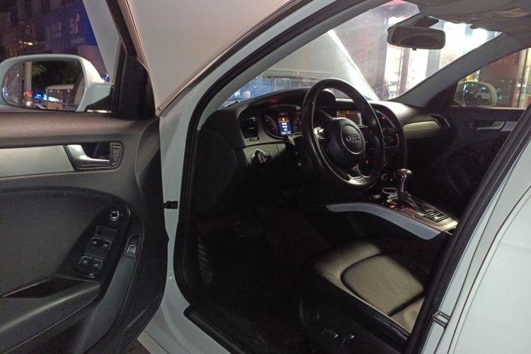 Used Audi A4L 2013 35 TFSI Automatic Standard Model Driver Seat