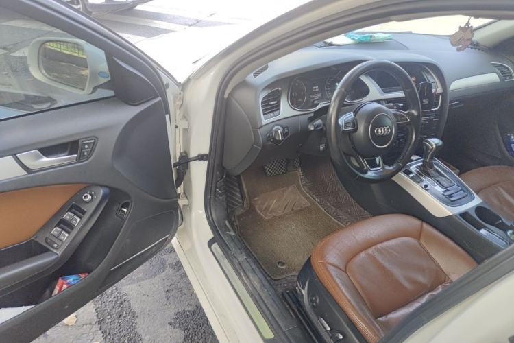 Used Audi A4L 2013 35 TFSI Automatic Standard Model Driver Seat
