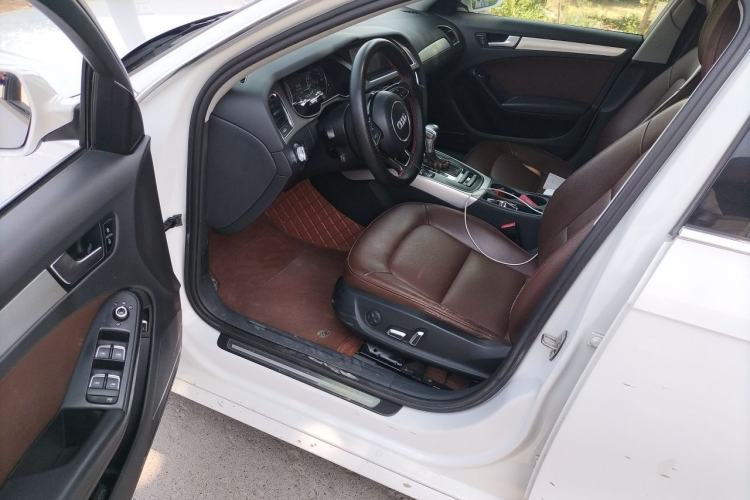Used Audi A4L 2013 35 TFSI Automatic Standard Model Driver Seat