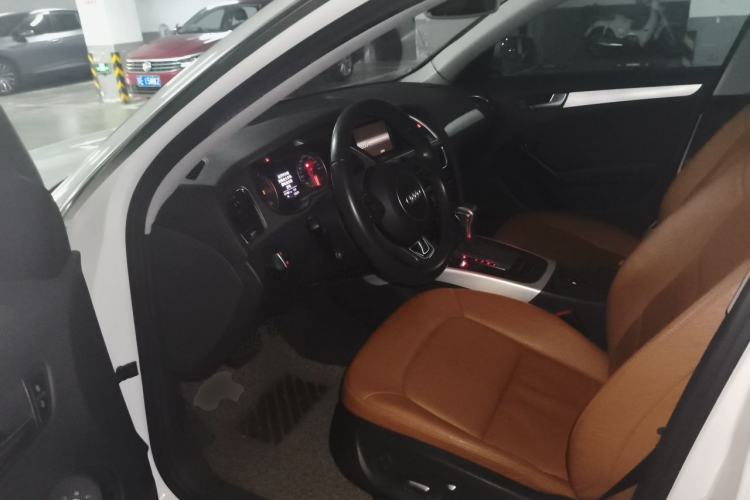 Used Audi A4L 2013 35 TFSI Automatic Standard Model Driver Seat