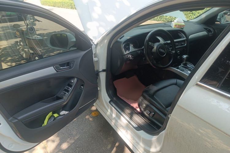 Used Audi A4L 2013 35 TFSI Automatic Standard Model Driver Seat