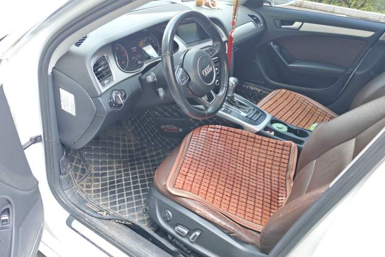 Used Audi A4L 2013 35 TFSI Automatic Comfort Model Driver Seat