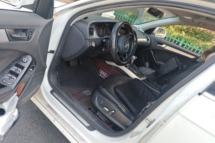 Used Audi A4L 2013 35 TFSI Automatic Standard Model Driver Seat