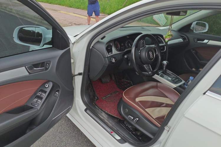 Used Audi A4L 2013 40 TFSI quattro Individual Sport Edition Driver Seat
