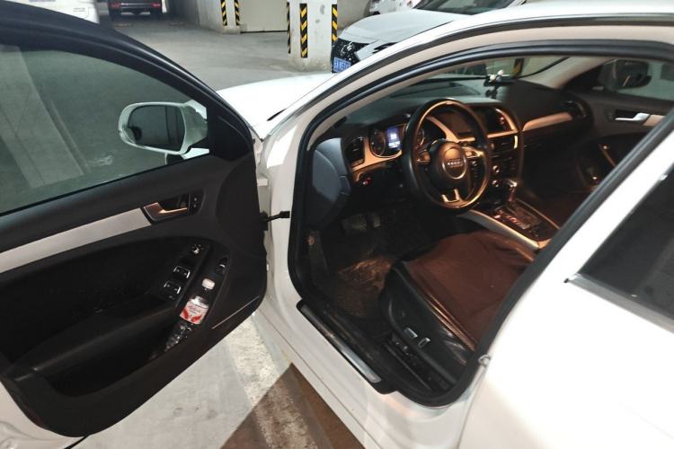 Used Audi A4L 2013 35 TFSI Automatic Standard Model Driver Seat