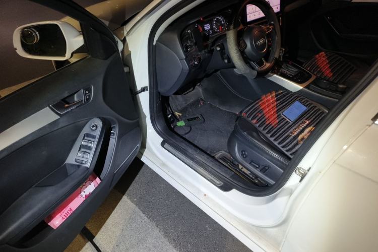 Used Audi A4L 2013 35 TFSI Automatic Standard Model Driver Seat