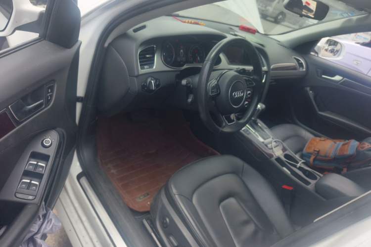 Used Audi A4L 2013 35 TFSI Automatic Comfort Model Driver Seat