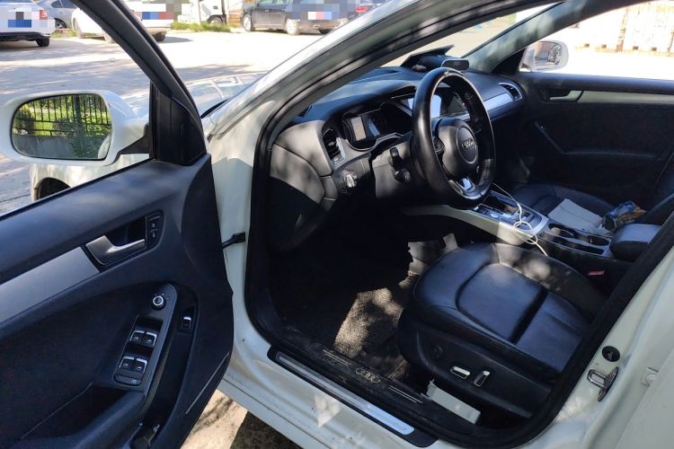 Used Audi A4L 2013 35 TFSI Automatic Standard Model Driver Seat