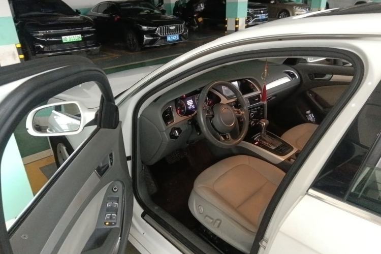 Used Audi A4L 2013 35 TFSI Automatic Standard Model Driver Seat