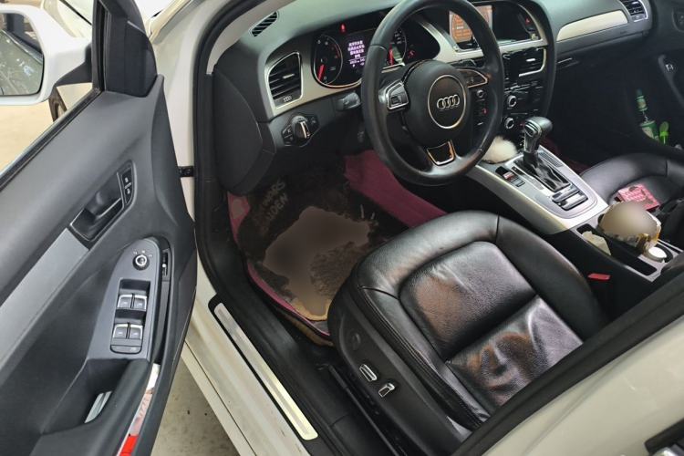 Used Audi A4L 2013 35 TFSI Automatic Standard Model Driver Seat