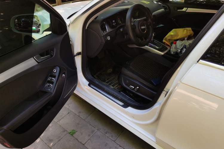 Used Audi A4L 2013 35 TFSI Automatic Standard Model Driver Seat