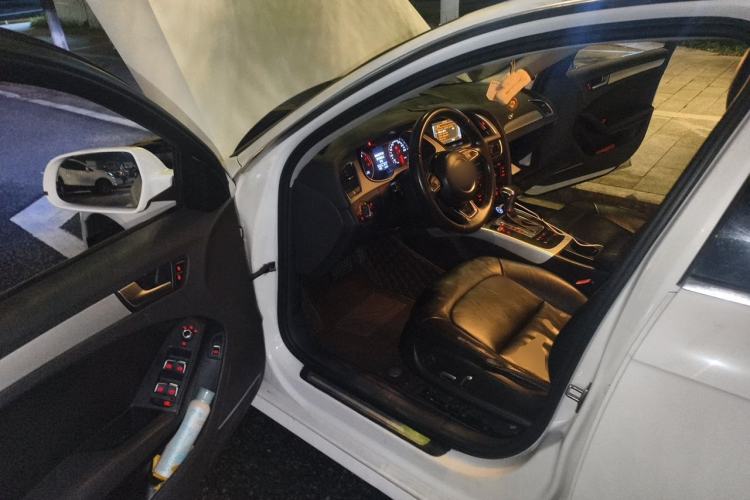 Used Audi A4L 2013 35 TFSI Automatic Standard Model Driver Seat