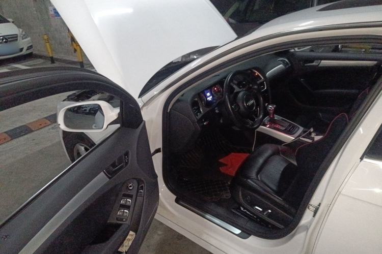 Used Audi A4L 2013 35 TFSI Automatic Standard Model Driver Seat