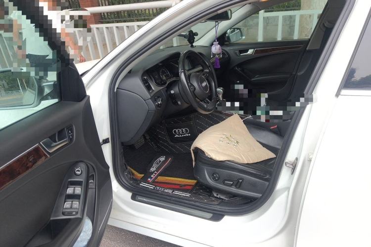 Used Audi A4L 2013 35 TFSI Automatic Comfort Model Driver Seat
