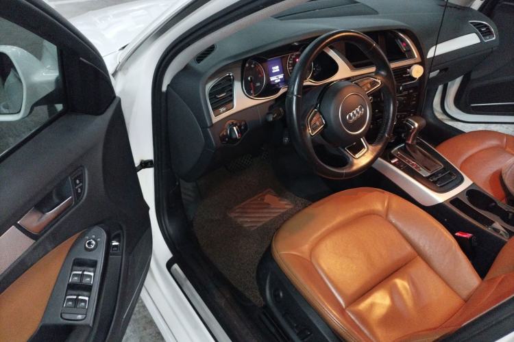 Used Audi A4L 2013 35 TFSI Automatic Standard Model Driver Seat
