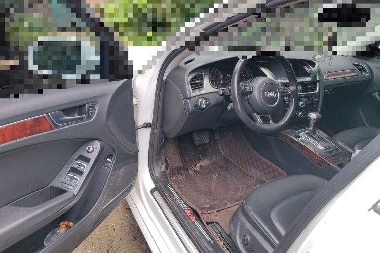 Used Audi A4L 2013 35 TFSI Automatic Comfort Model Driver Seat