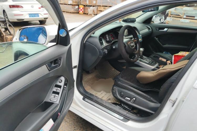 Used Audi A4L 2013 30 TFSI Automatic Comfort Model Driver Seat
