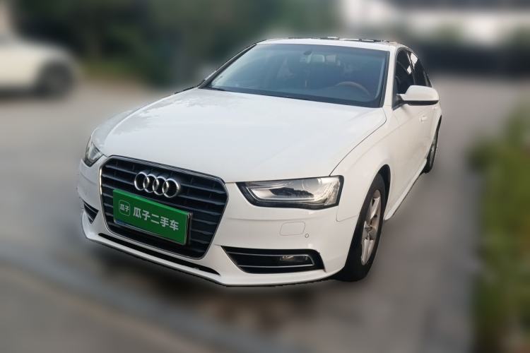 Used Audi A4L 2013 35 TFSI Automatic Standard Model Guazi used car, China used car export, Used car for sale, Used Audi cars, Cheapest cars for sale