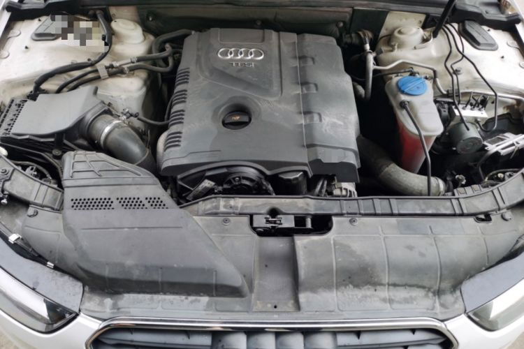 Used Audi A4L 2013 30 TFSI Manual Comfort Model Engine Bay