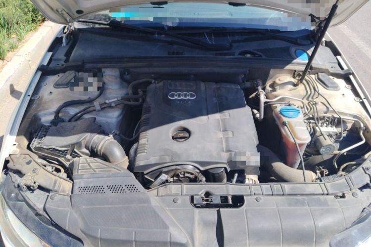 Used Audi A4L 2013 35 TFSI Automatic Comfort Model Engine Bay