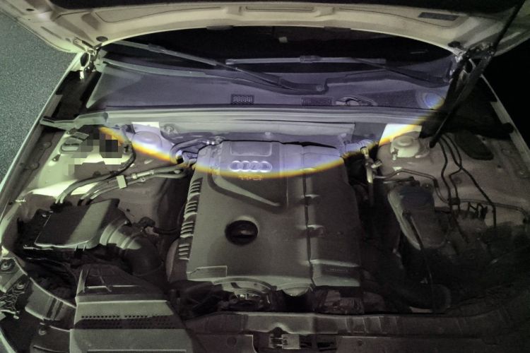 Used Audi A4L 2013 35 TFSI Automatic Comfort Model Engine Bay