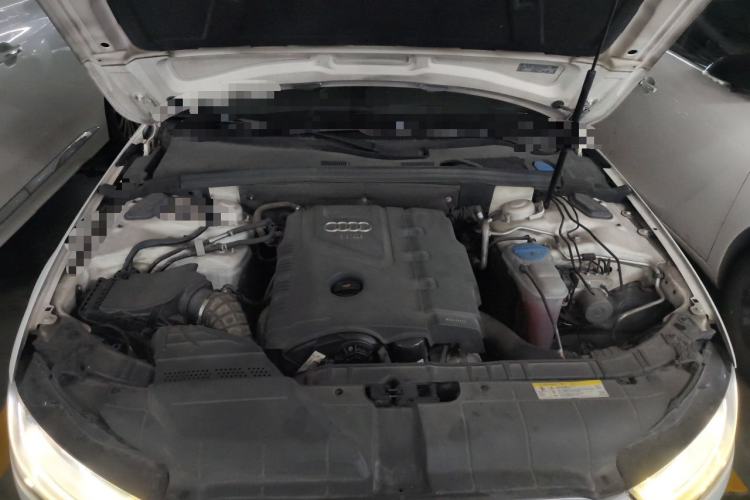 Used Audi A4L 2013 35 TFSI Automatic Luxury Model Engine Bay