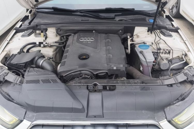 Used Audi A4L 2013 35 TFSI Automatic Comfort Model Engine Bay